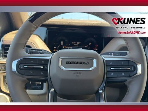 New 2026 GMC Yukon XL Denali image 33