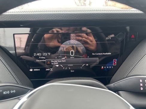 New 2026 GMC Yukon XL Denali w/ Sun & Power Step Package image 12