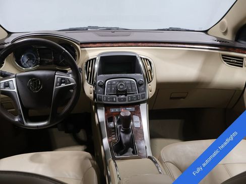 Used 2011 Buick LaCrosse CXL FWD image 3