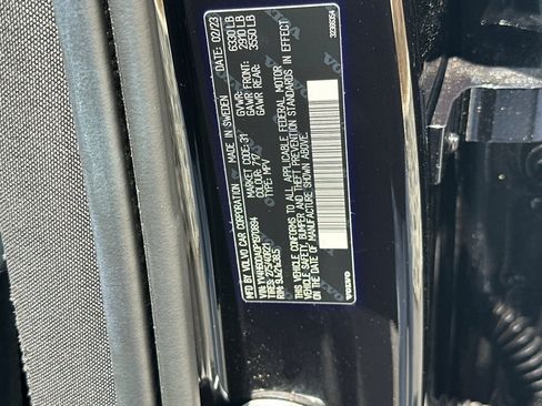 Certified 2023 Volvo XC90 T8 Ultimate w/ Protection Package Premier AWD/4WD image 39