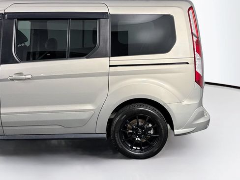 Used 2016 Ford Transit Connect Titanium FWD image 40