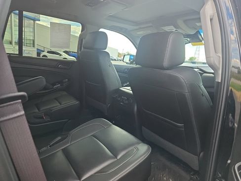 Used 2016 Chevrolet Tahoe LT w/ LT Signature Package AWD/4WD image 27