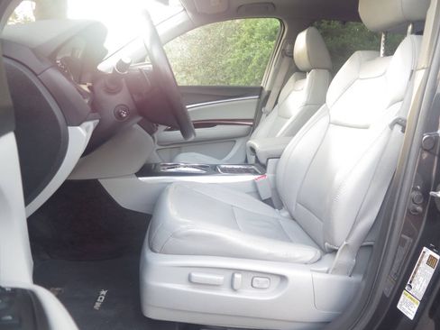 Used 2016 Acura MDX SH-AWD w/ Tech & Entertainment image 11