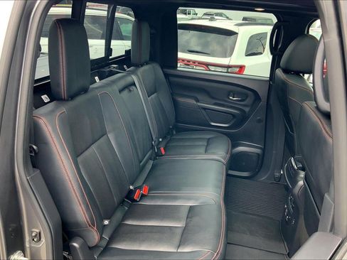 Used 2023 Nissan Titan PRO-4X w/ Pro-4x Convenience Package AWD/4WD image 24