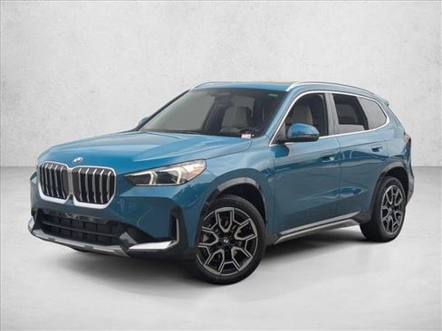 Used 2025 BMW X1 xDrive28i w/ Premium Package image 1