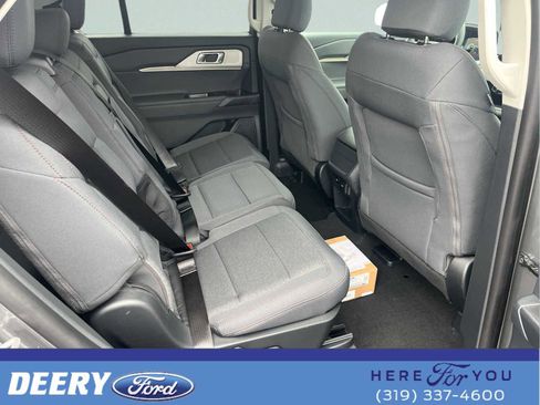 New 2026 Ford Explorer Active image 14