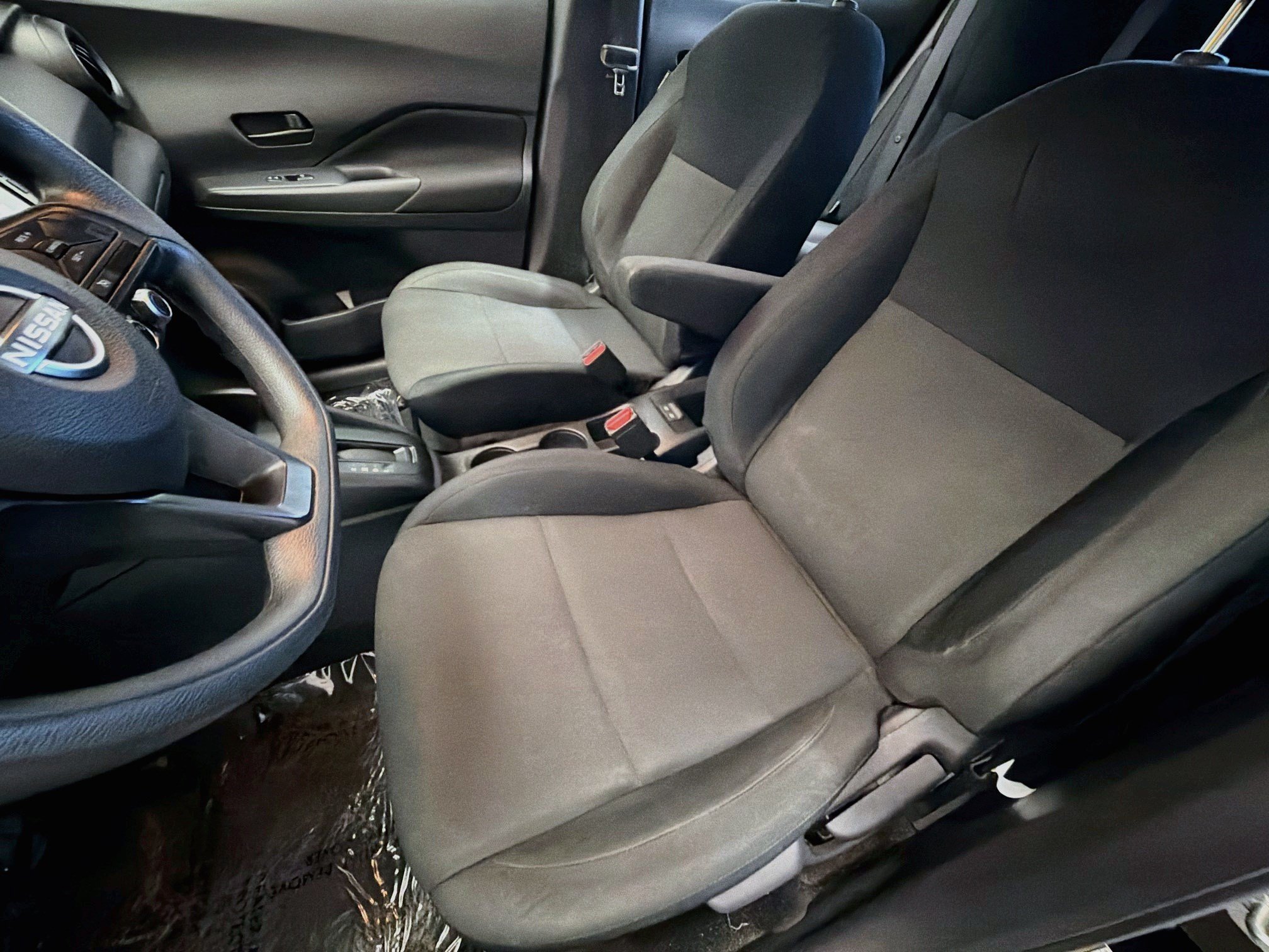 Used 2024 Nissan Kicks S FWD image 11