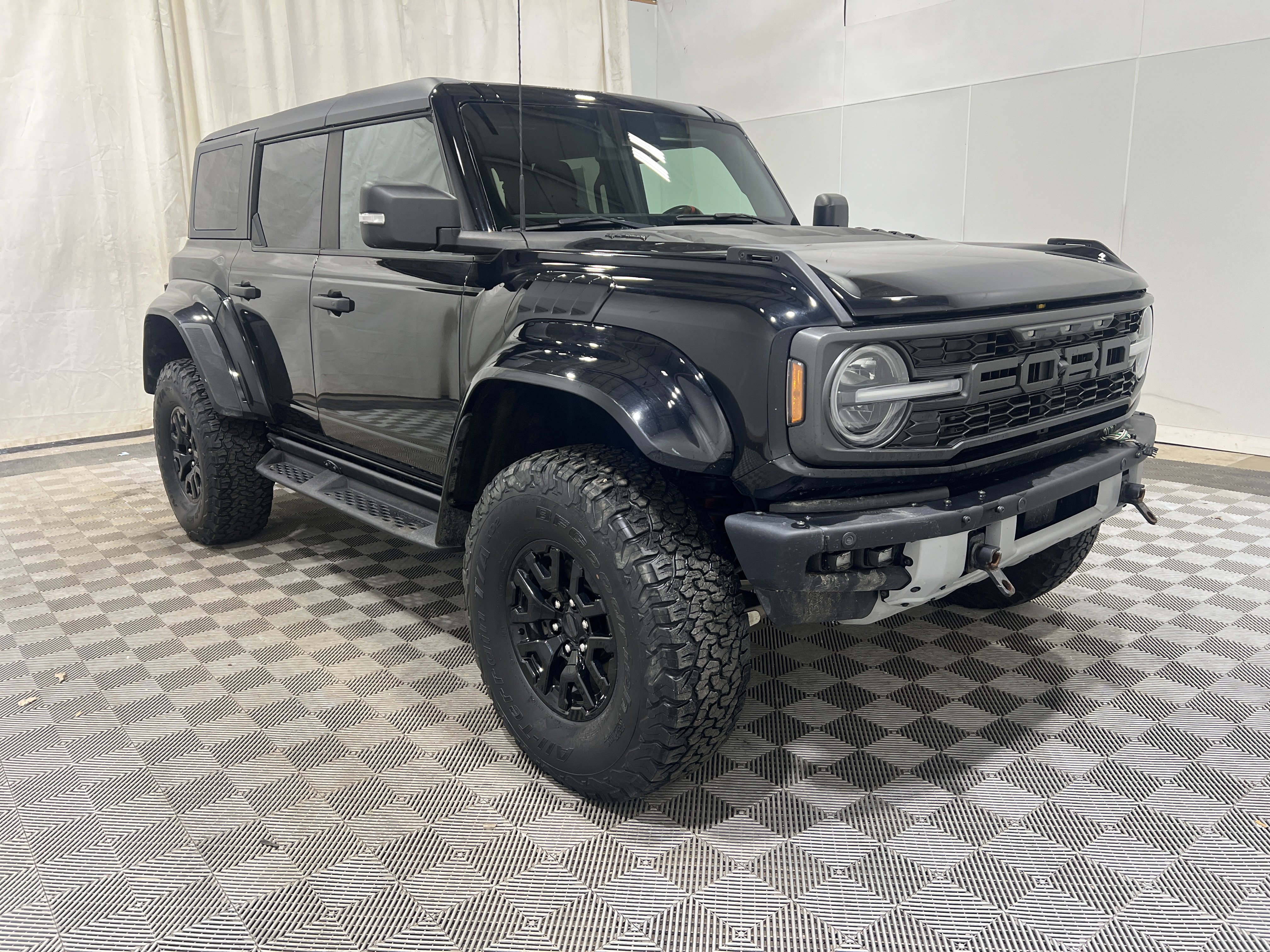 Used 2024 Ford Bronco Raptor w/ Interior Carbon Fiber Pack 6 AWD/4WD image 4