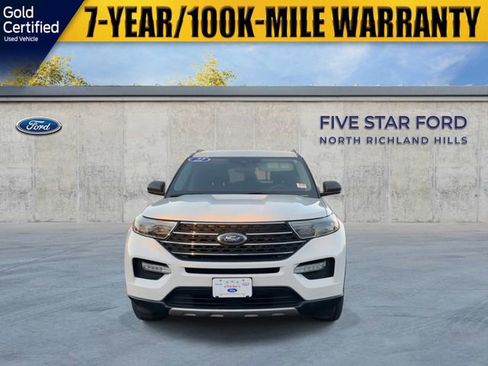 Certified 2022 Ford Explorer XLT w/ Equipment Group 202A image 4