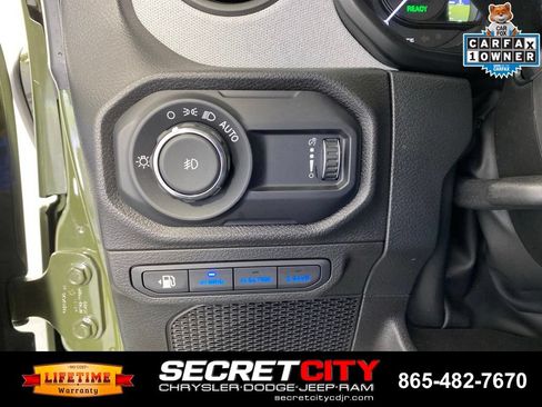 Used 2024 Jeep Wrangler Unlimited AWD/4WD image 13