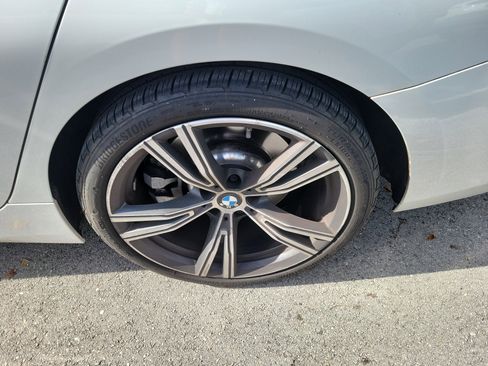 Certified 2024 BMW 330i Sedan w/ Convenience Package RWD image 7