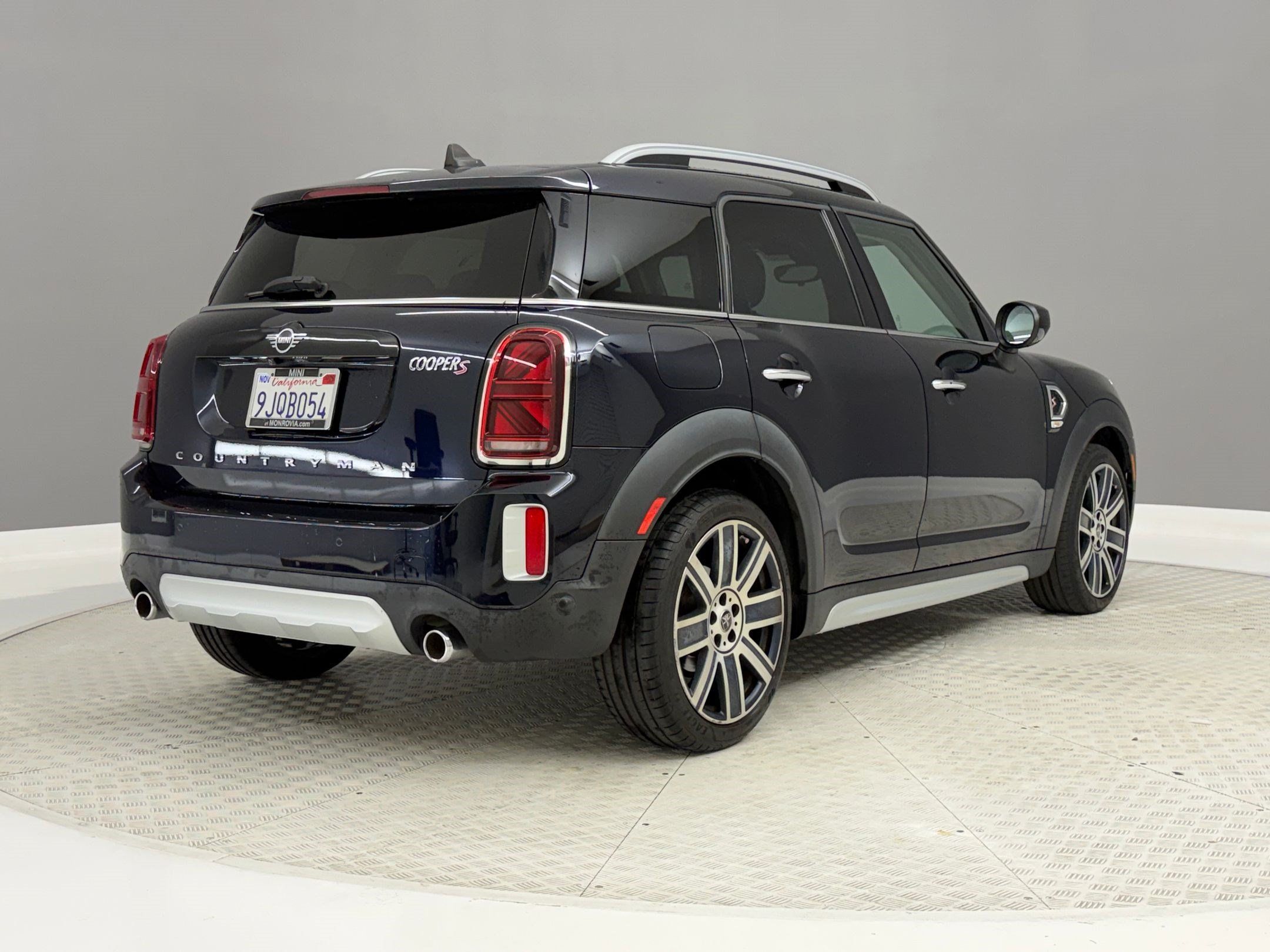 Used 2021 MINI Cooper Countryman S FWD image 9