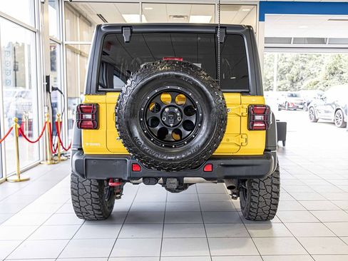 Used 2020 Jeep Wrangler Unlimited Rubicon w/ Dual Top Group image 14