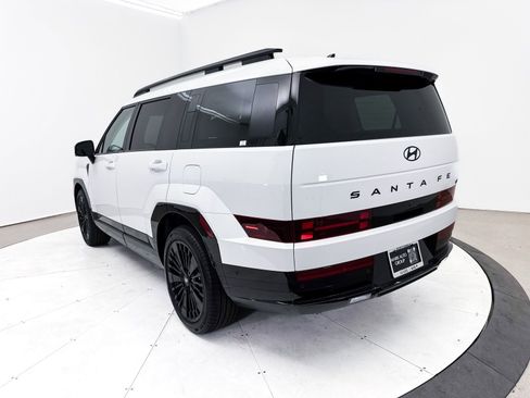 Used 2025 Hyundai Santa Fe Calligraphy FWD image 17