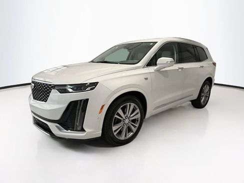 Certified 2024 Cadillac XT6 Premium Luxury w/ Technology Package AWD/4WD image 3