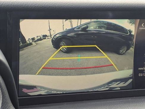 Used 2017 Lexus IS 200t image 14