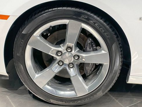 Used 2011 Chevrolet Camaro SS w/ RS Package image 9