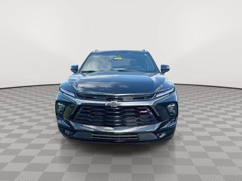 Certified 2026 Chevrolet Blazer RS w/ Driver Confidence II Package FWD image 4