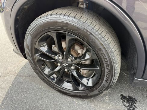 Used 2019 Dodge Durango GT w/ Blacktop Package AWD/4WD image 39