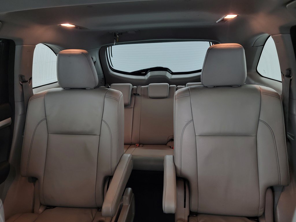 Used 2018 Toyota Highlander XLE AWD/4WD image 13
