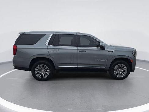 Used 2023 GMC Yukon Denali image 2