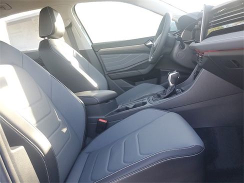 New 2026 Volkswagen Jetta SEL image 17