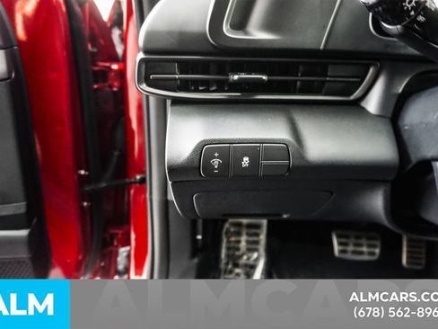 Used 2025 Hyundai Elantra Sport FWD image 30