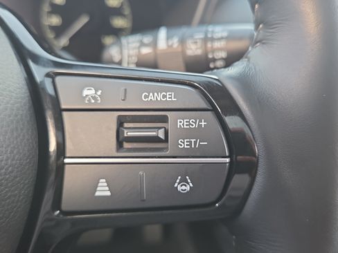 Certified 2025 Honda HR-V EX-L image 23