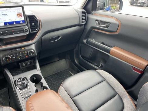 Used 2024 Ford Bronco Sport Outer Banks AWD/4WD image 16