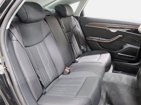 Used 2021 Audi A8 L 4.0T w/ Executive Plus Package image 33