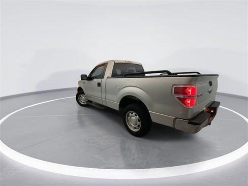 Used 2013 Ford F150 XL w/ Mid Equipment Group image 2