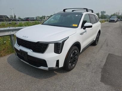 Certified 2024 Kia Sorento S w/ Panoramic Sunroof Package