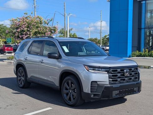 New 2026 Honda Pilot Sport image 7
