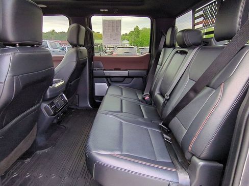 Used 2022 Ford F150 Lariat w/ Equipment Group 502A High image 14