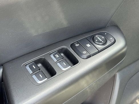 Used 2017 Kia Sportage EX FWD image 25