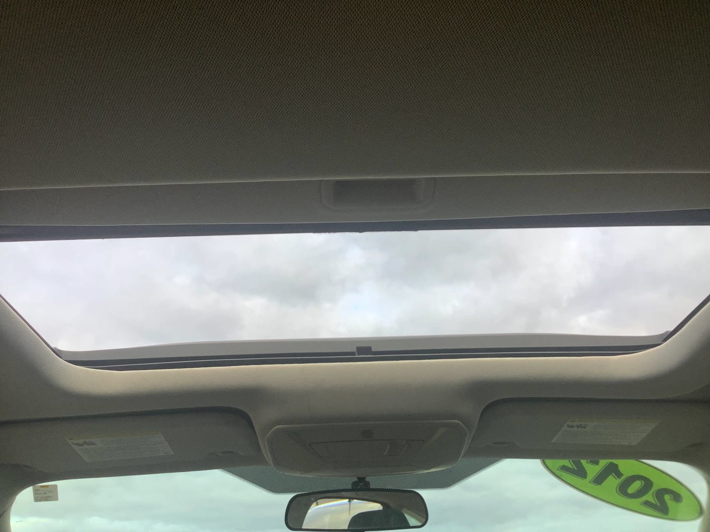 Used 2012 Ford Focus SE FWD image 22