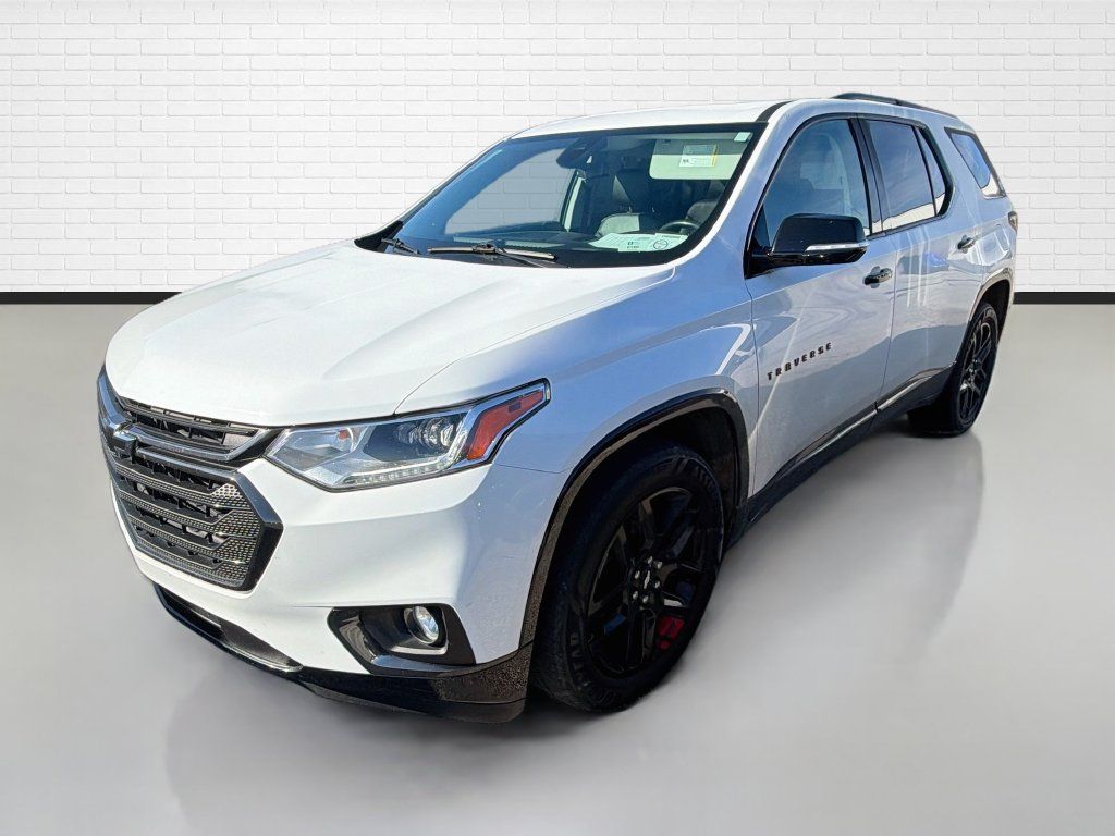 Used 2018 Chevrolet Traverse Premier w/ Redline Edition AWD/4WD image 5