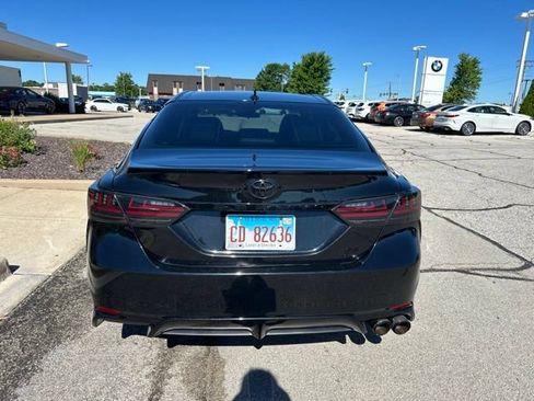 Used 2021 Toyota Camry SE AWD/4WD image 5