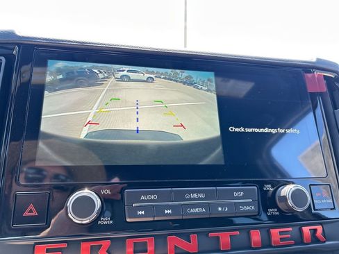 New 2025 Nissan Frontier PRO-4X w/ Tow Package image 30