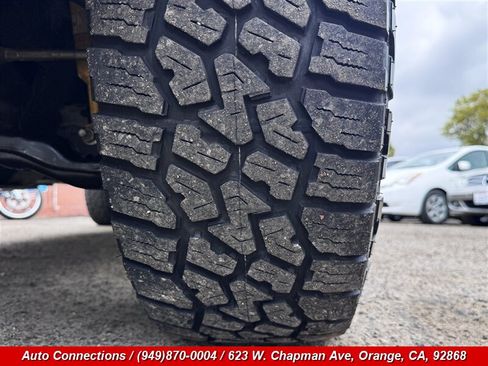 Used 2017 Toyota Tacoma TRD Off-Road RWD image 41