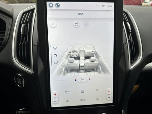 New 2024 Ford Edge SE image 30