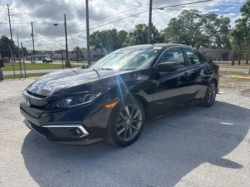 Used 2019 Honda Civic EX image 3