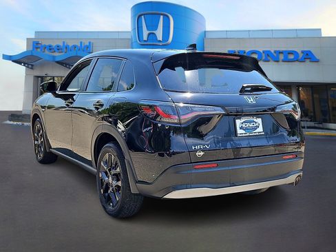 Used 2024 Honda HR-V Sport image 5