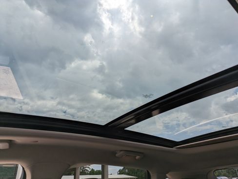 Used 2022 Lincoln Nautilus Reserve w/ Cargo Utility Package image 28