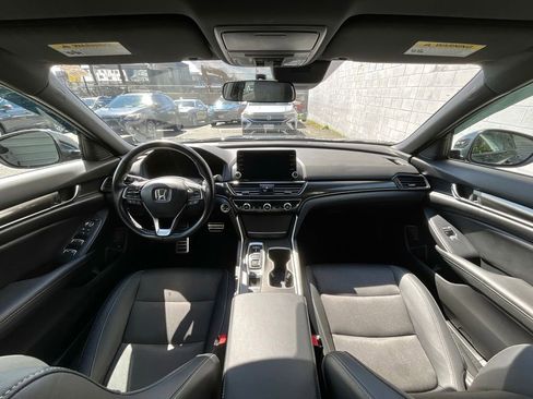 Used 2021 Honda Accord Sport image 14