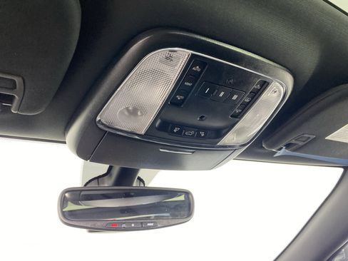 Used 2018 Jeep Grand Cherokee Limited w/ Luxury Group II image 29