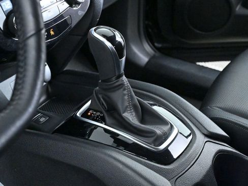 Used 2022 Nissan Rogue Sport SL image 20