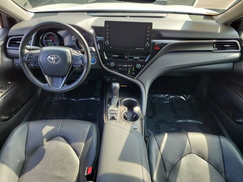 Used 2023 Toyota Camry XSE image 10