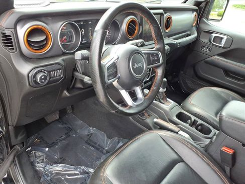 Used 2022 Jeep Gladiator Mojave w/ Cold Weather Group AWD/4WD image 6
