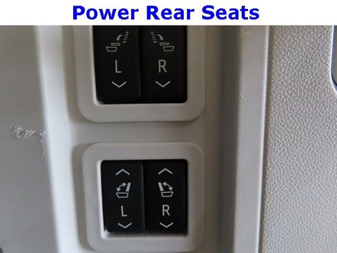 Used 2024 GMC Acadia Denali image 36